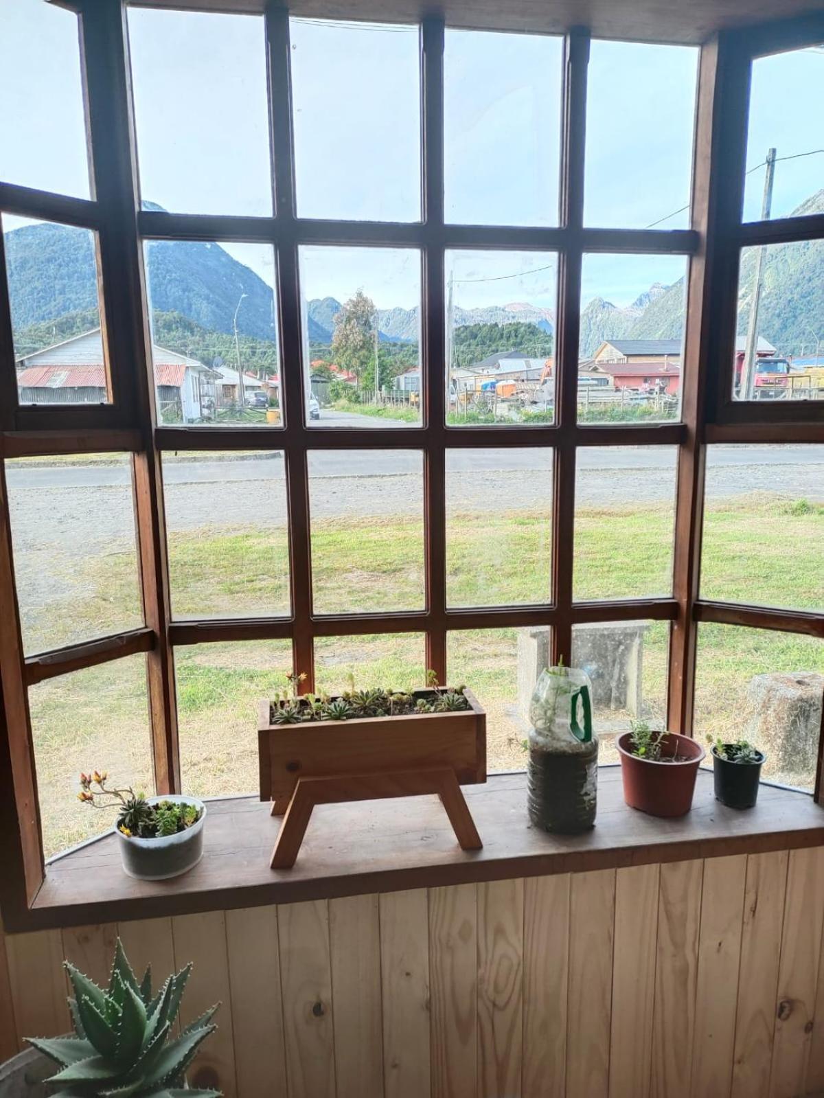 Verdeagua Hostal Chaitén Eksteriør bilde