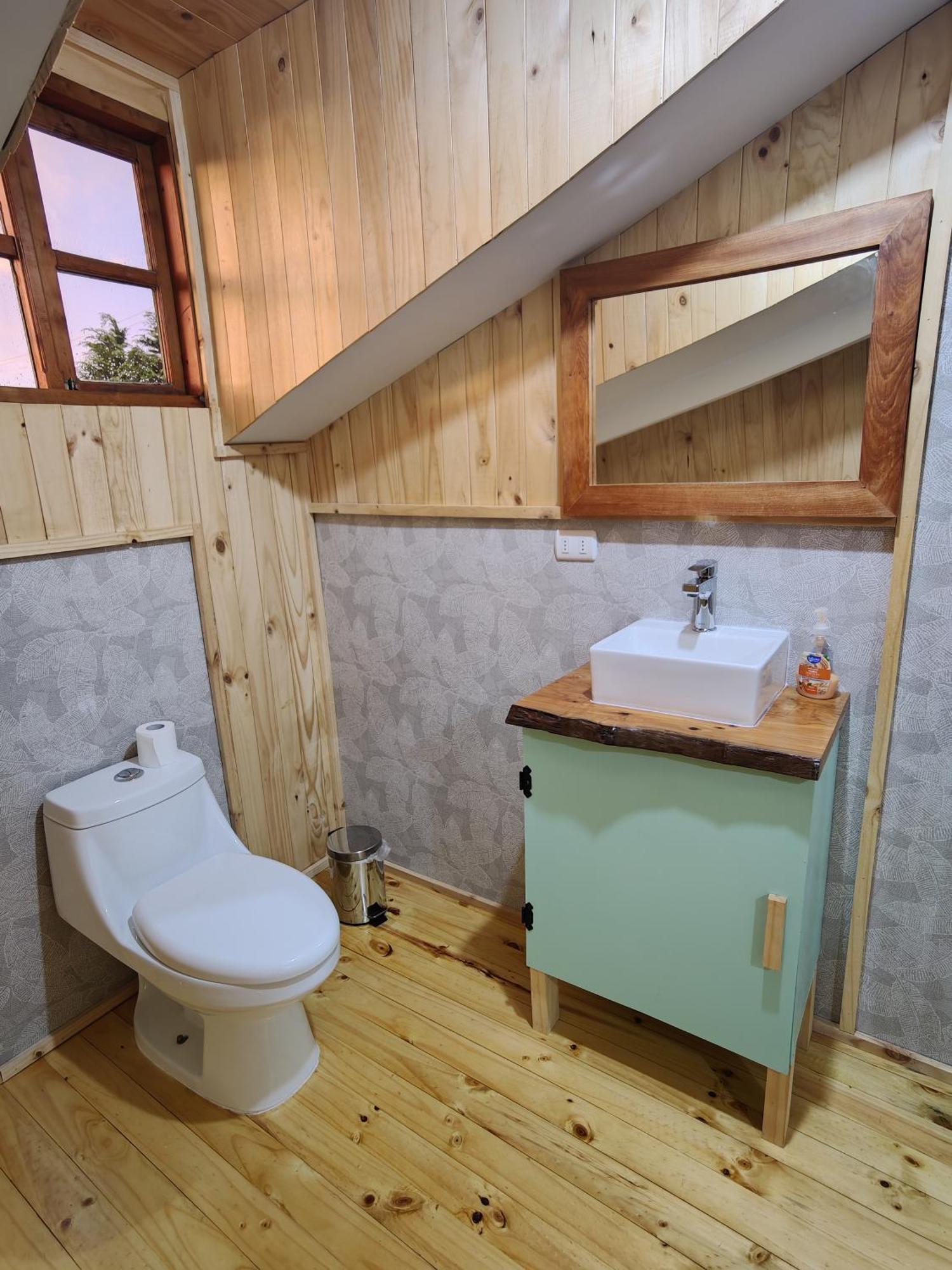 Verdeagua Hostal Chaitén Eksteriør bilde